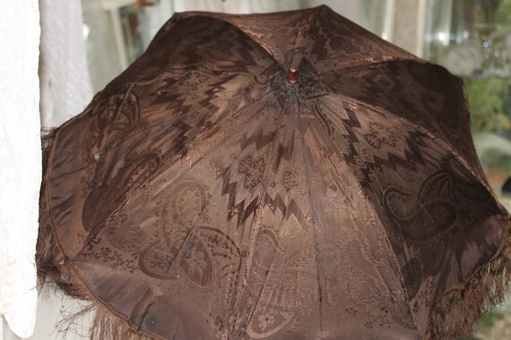 Victorian brown damask dark wood folding carriage