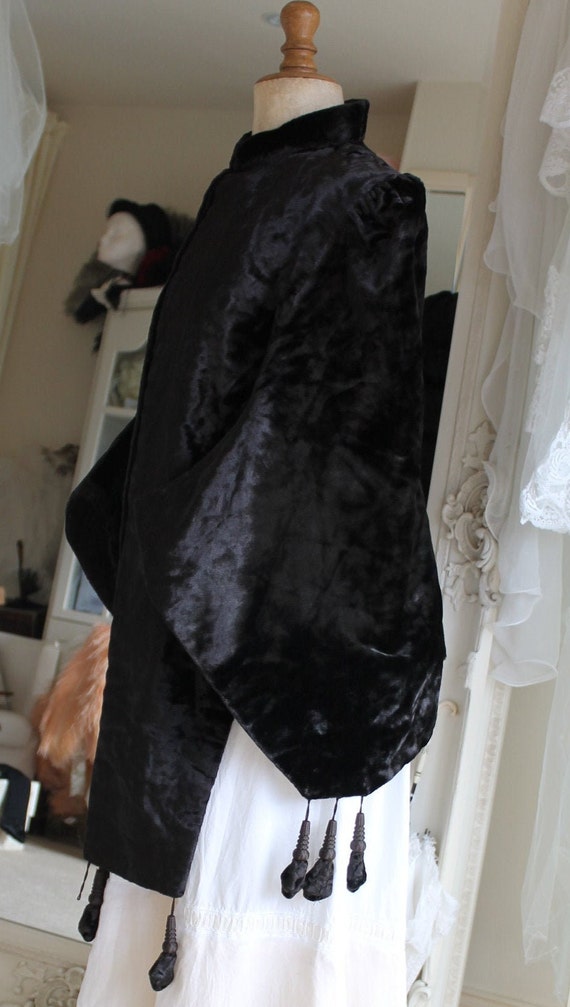 Victorian black mantle jacket, black velvet cape w