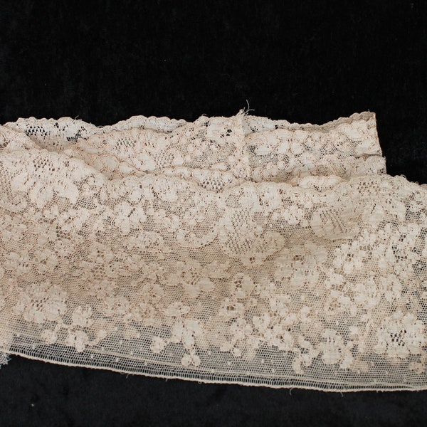 Antique deep cream lace trim, coffee coloured lace edging, 185 cm x  11 cm, vintage corded lace edging, shabby chic slow stitching journals