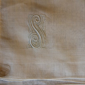 4 Antique white cotton handkerchiefs, French unused ladies hankies, vintage shop stock embroidered hanky's, clean white cotton handkerchief
