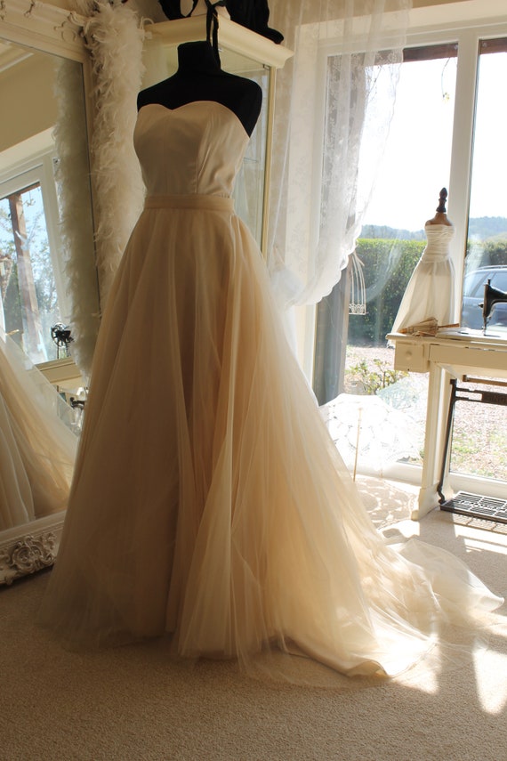 audrey hepburn style wedding dress