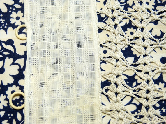 Cantonnière rideau dentelle crochet coton carreaux pompons Cantonnière rideau dentelle crochet coton carreaux pompons