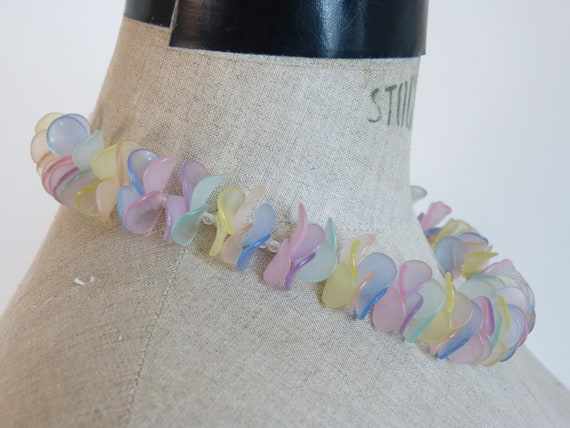 Wavy & flat disks statement choker necklace - pas… - image 3