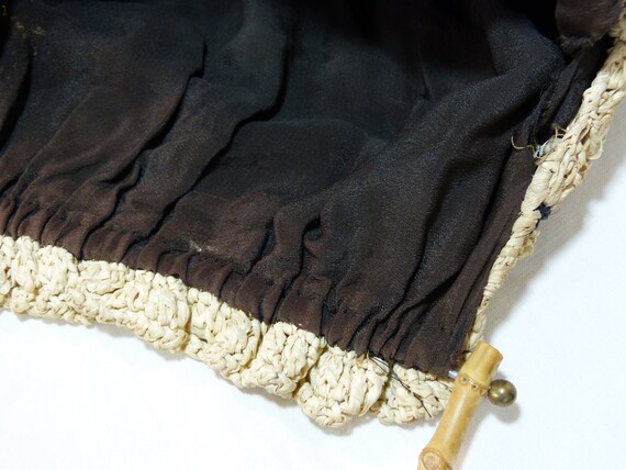 Granny chic woven raffia handbag - mid century ba… - image 10