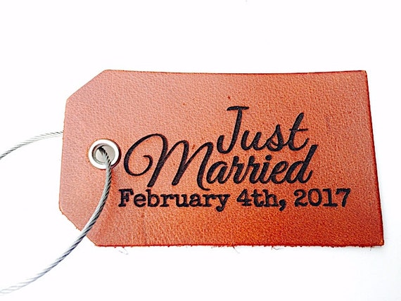 Just Married Luggage Tag New Wife Husband Gift Baggage pic
