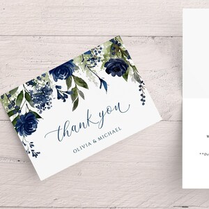 Bedankkaarten voor vrijgezellenfeest | Bedankkaarten bruiloft | Vrijgezellenfeest met wilde bloemen | Marineblauw vrijgezellenfeest | Gemaild met bedankje