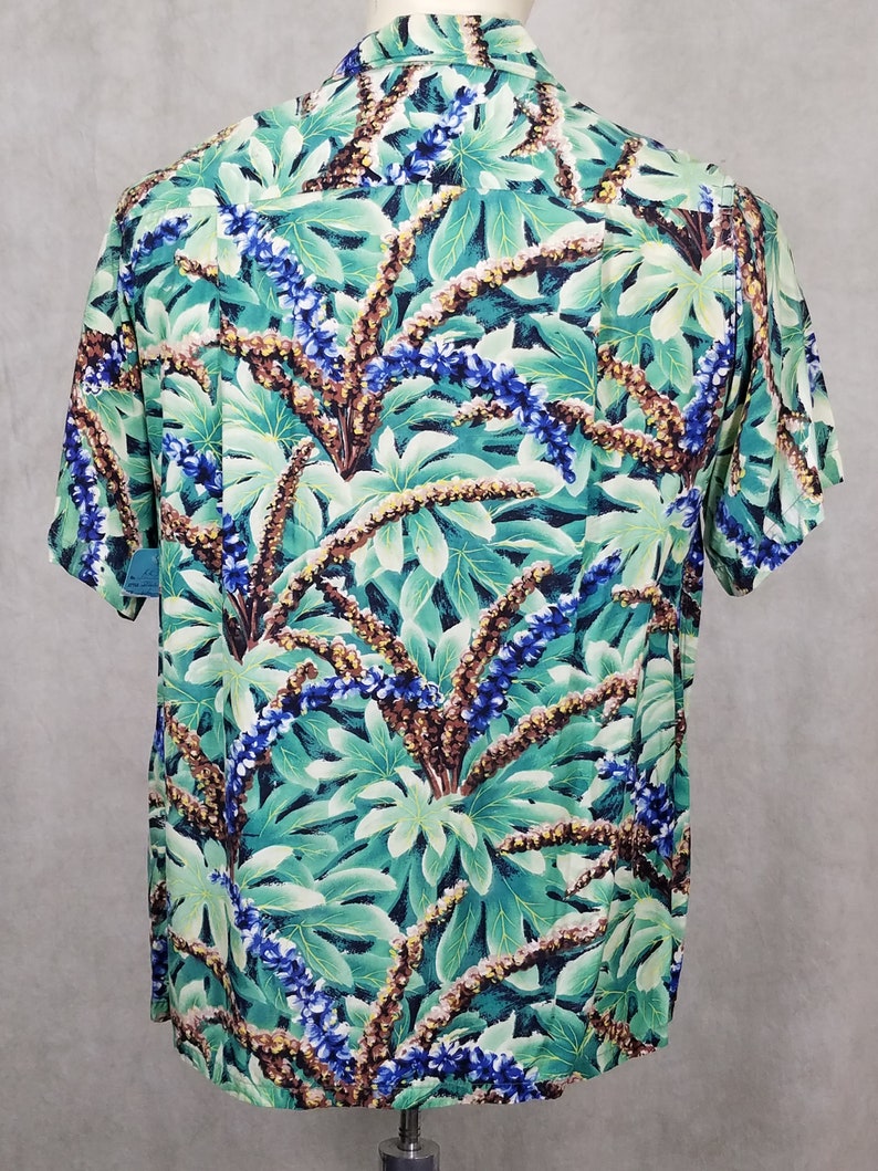 Rayon Hawaiian Shirt Vintage 1960s Shirt image 5