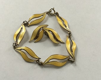 Aksel Holmsen Norway Yellow Guilloche Enamel Bracelet and Clip Earrings Set Collectors Statement Gift
