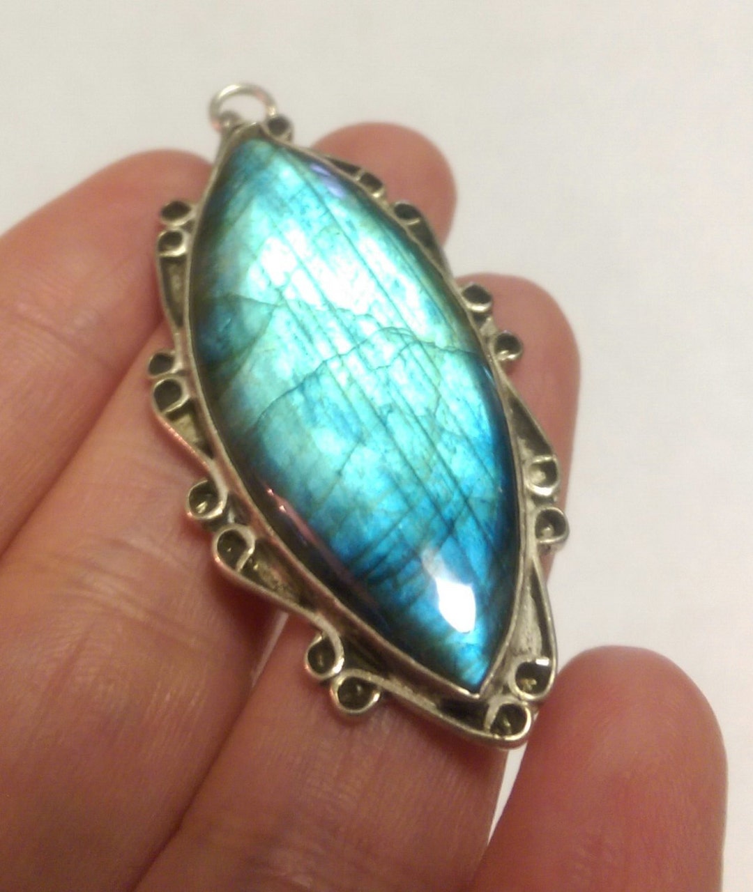 Pendant Necklace Blue Iridescent Fire Labradorite Gemstone Magical ...