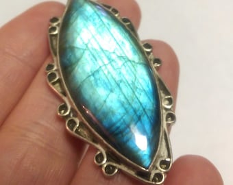 Pendant Necklace Blue Iridescent Fire Labradorite Gemstone Magical Psychic Protective Stone Mexico Sterling Carlos Collectors Piece