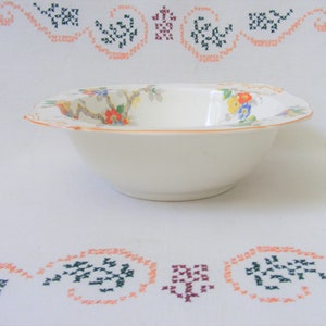1920s Large Hand Painted Art Deco Alfred Meakin with Glen Helen Serving Bowl, Made in England
