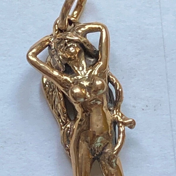 PENDENTIF DÉESSE - Aphrodite grecque, déesse de l'amour - Pendentif perle en bronze coulé - Bijoux classiques païens Charme talisman de Venus, Obéron Zell