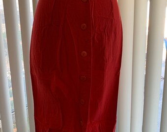 Women’s vintage red skirt