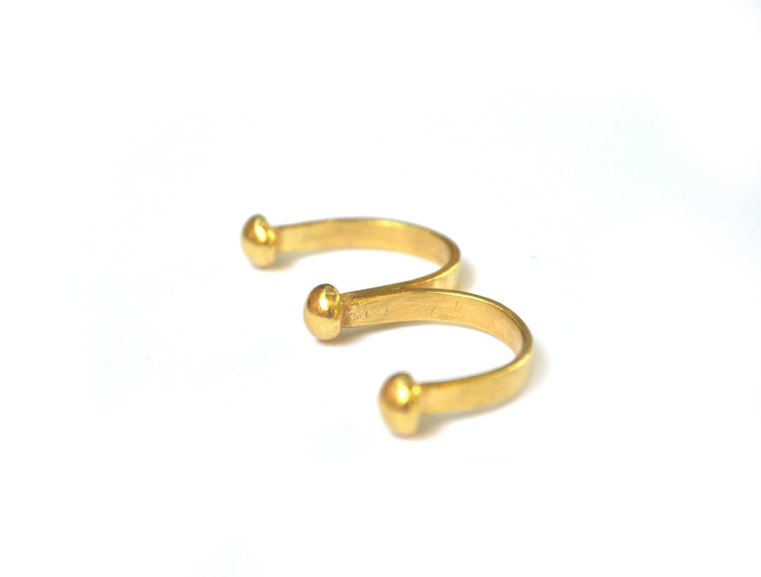 UROCO TWO FINGER RING – h'eres