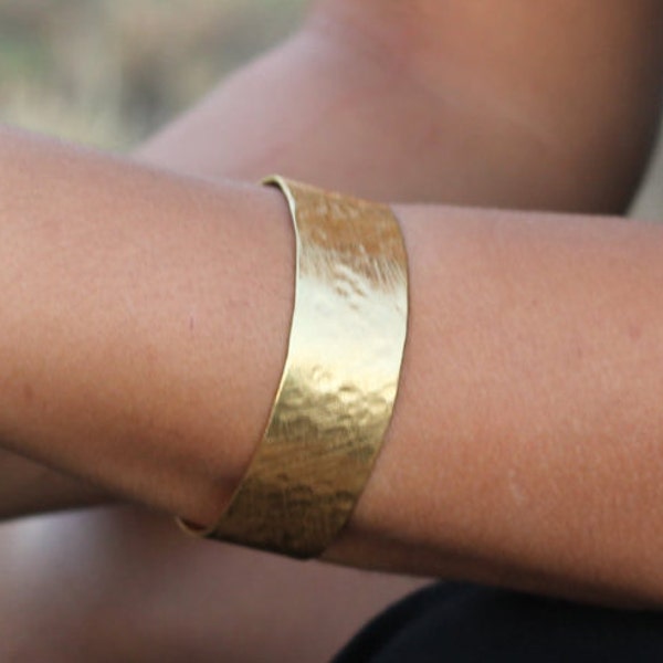Wide Hammered Gold Cuff Bracelet, Hammered Bracelet Cuff, Wide Cuff Bracelets for Women, Wide Bracelets, Wide Gold Cuff Bracelet Gold