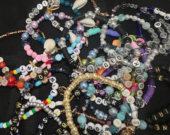 Taylor Swiftie Friendship Bracelets