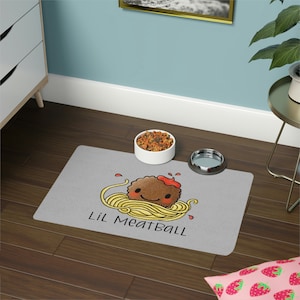 Almôndega fofa desenhada à mão com título de almôndega Lil Pet Food Mat (12x18)