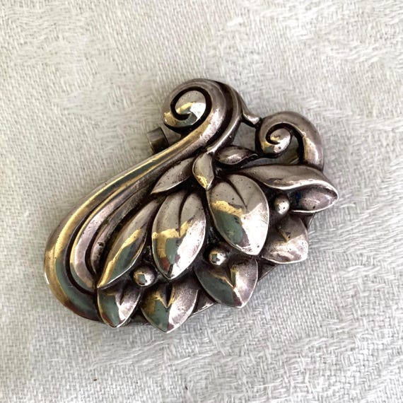 Art Nouveau Sterling Water Lily Pendant/Pin Necklace, Hallmarked, Viking Craft