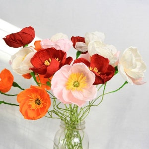 Paper poppies, Crepe Paper poppy, Poppy centerpiece, Poppy bouquet