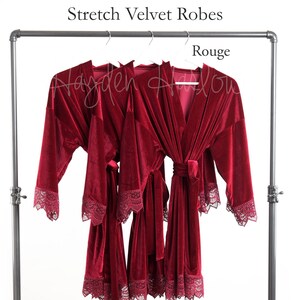 Robe rouge 2025
