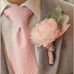 Blush Pink gingham Silk shantung Men&#39;s necktie, Standard or Skinny