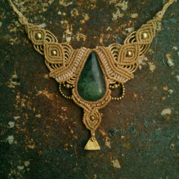 SISTER of the Forest Magic Godess JADE Collier Gipsy Boho Necklace Healing Bohemian Jewelry