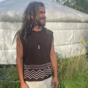 Camisa tribal Marrón algodón orgánico bloque estampado hombre hippie Boho Arco iris étnico hecho a mano terroso hombres crudos etno blanco Espíritu natural eco marrón