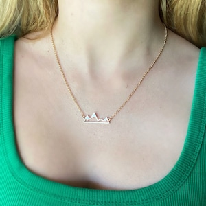 Mountain Necklace / Delicate Necklace / Nature Necklace / Minimalist Necklace / Dainty Necklace