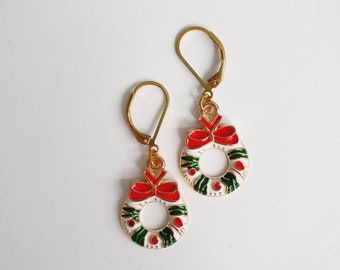 Christmas Wreath Earrings, Xmas Jewelry, Festive Earrings, Holiday, Winter Jewelry, White and Green, Stocking Fillers, Secret Santa