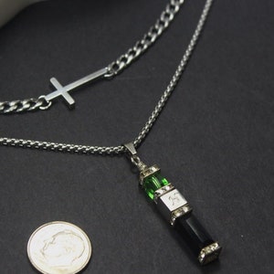 Collar de cruz personalizado, joyería con cruz lateral. Collar con inicial estampada personalizada, regalo de cruz en capas para hombre, hermano o novio. Para él.