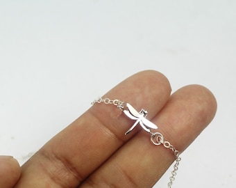 Pulsera de libélula, pulsera de libélula de plata, joyería de libélula, joyería delicada de libélula, pulsera de los deseos, regalo de cumpleaños, libélula de oro
