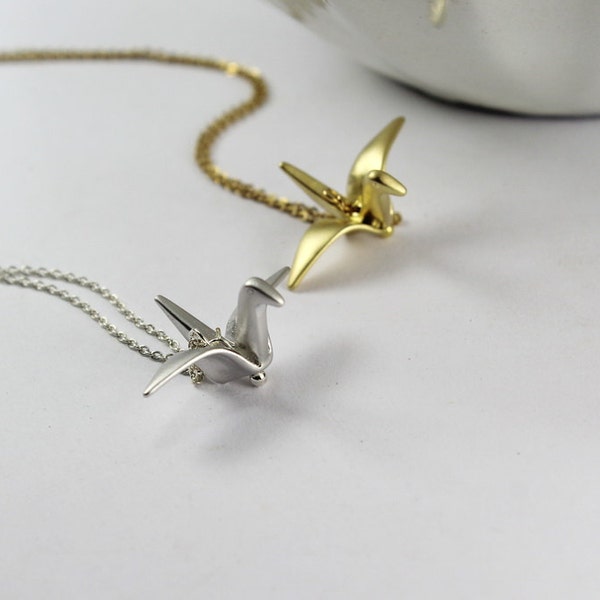 Crane Necklaceneckalce,gold,silver Crane Necklace .Simple dainty Jewelry.lucky gold necklace,Everyday Jewelry, animal necklace,origami crane