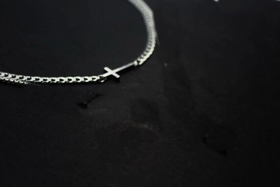 Horizon cross shop necklace