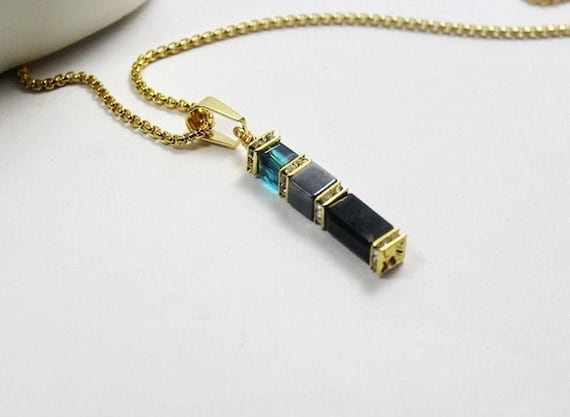 Drop Bar Necklace for Men. Peridot Birthstone Jewellery. Gold Men