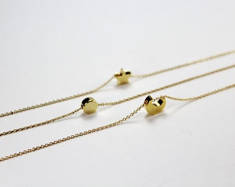 Ensemble de trois. Gold Sun Moon Star Necklace, trois sœurs. 3 filles. Trois meilleurs amis ensemble de bijoux. Gif simple délicat pour.3 Bridemaids