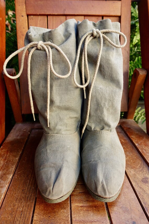1980's Gray Suede Drawstring Boots - image 2