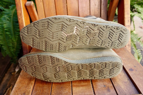 1980's Gray Suede Drawstring Boots - image 4