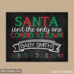 Annonce de grossesse de Noël. Bébé de Noël. Annonce de bébé. Santa Coming to town Maternité Photo Prop. Signe de grossesse. Fichier NUMÉRIQUE