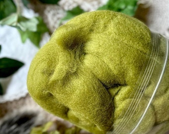 4 oz Forest Green Felting Wool No. 10 - Needle Felting, Felting Supplies, Bulk Wool, Corriedale Crafting Felt Supplies Scrapbooking