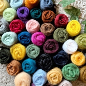 35 paquetes de lana para fieltrar Mystery Collection - Lote de lana para fieltrar con aguja, suministros para fieltrar, lana a granel, suministros de fieltro para manualidades al por mayor