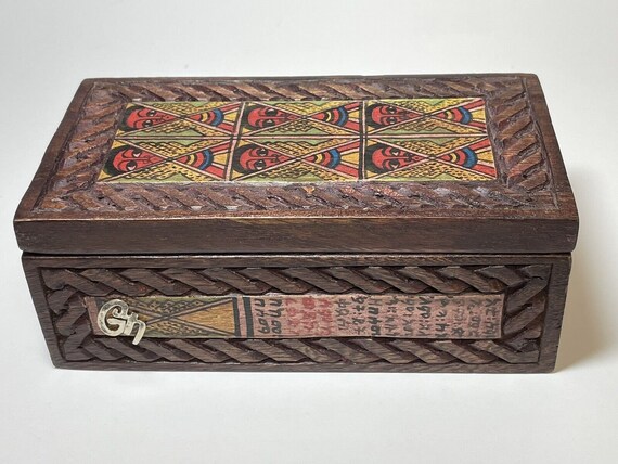 Ethiopian Amharic Wooden Box Hand Painted & Carve… - image 6
