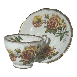 Royal Standard Fine Bone China Made in England &quot;Romany Rose&quot;  Yellow Roses