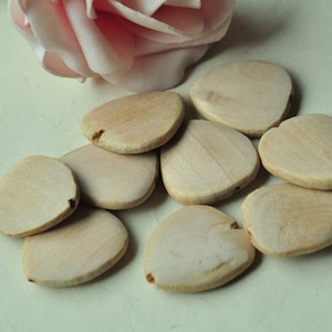 30pcs Triangular Wood Beads, Love Heart Shaped Wooden Bead, Unfinished Natural Beads - 24x22mm