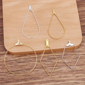 50 Stück Teardrop / Runde / Ohrring Haken, Geometrische Messing Ohrhänger Draht für DIY Schmuckherstellung