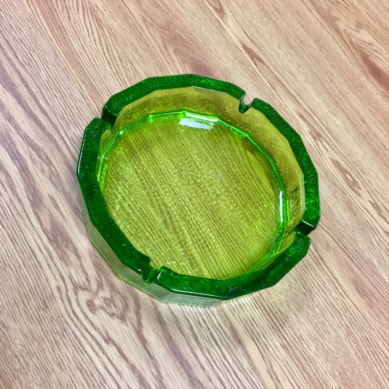 Large Blenko Emerald Green Glass Ashtray