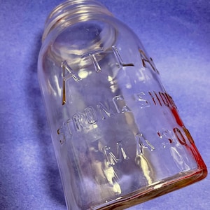 Vintage Atlas Strong Shoulder Quart Mason Jar