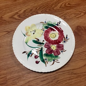 Vintage Decorative Plate With Floral Design