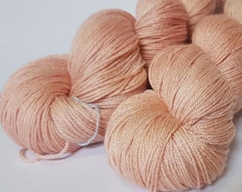 50% super wash Merino / Silk, 100g, 400m, Fingering weight, 4 ply, Sock. Super soft and Silky.