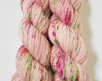 100g, 75/25 SW Merino / Nylon, 4 ply, sock, fingering wt.