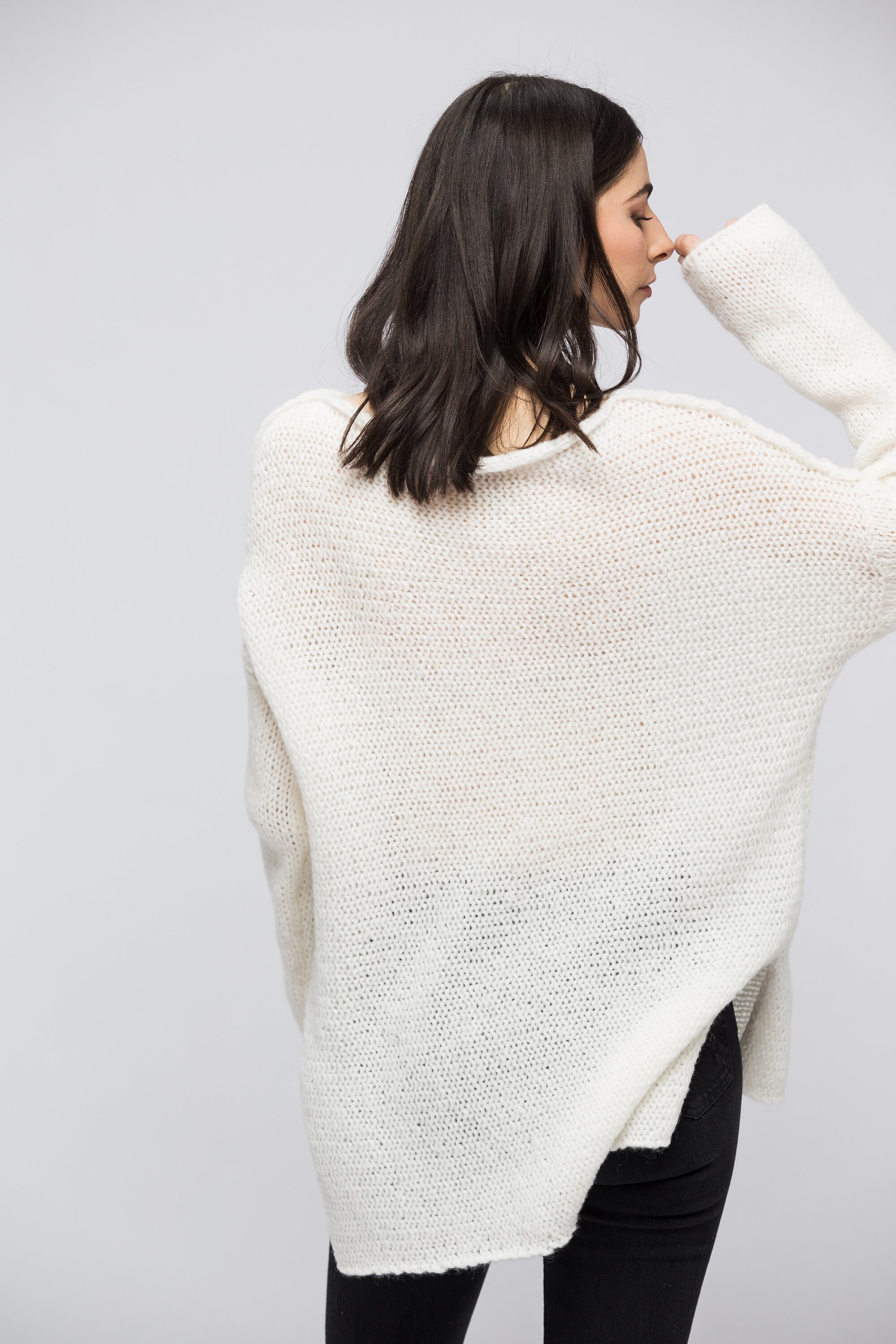 【SATIIIZ】Rard Soft Over Knit Alpaca Oversized Slouchy Knit Sweater. Chunky Knit Sweater